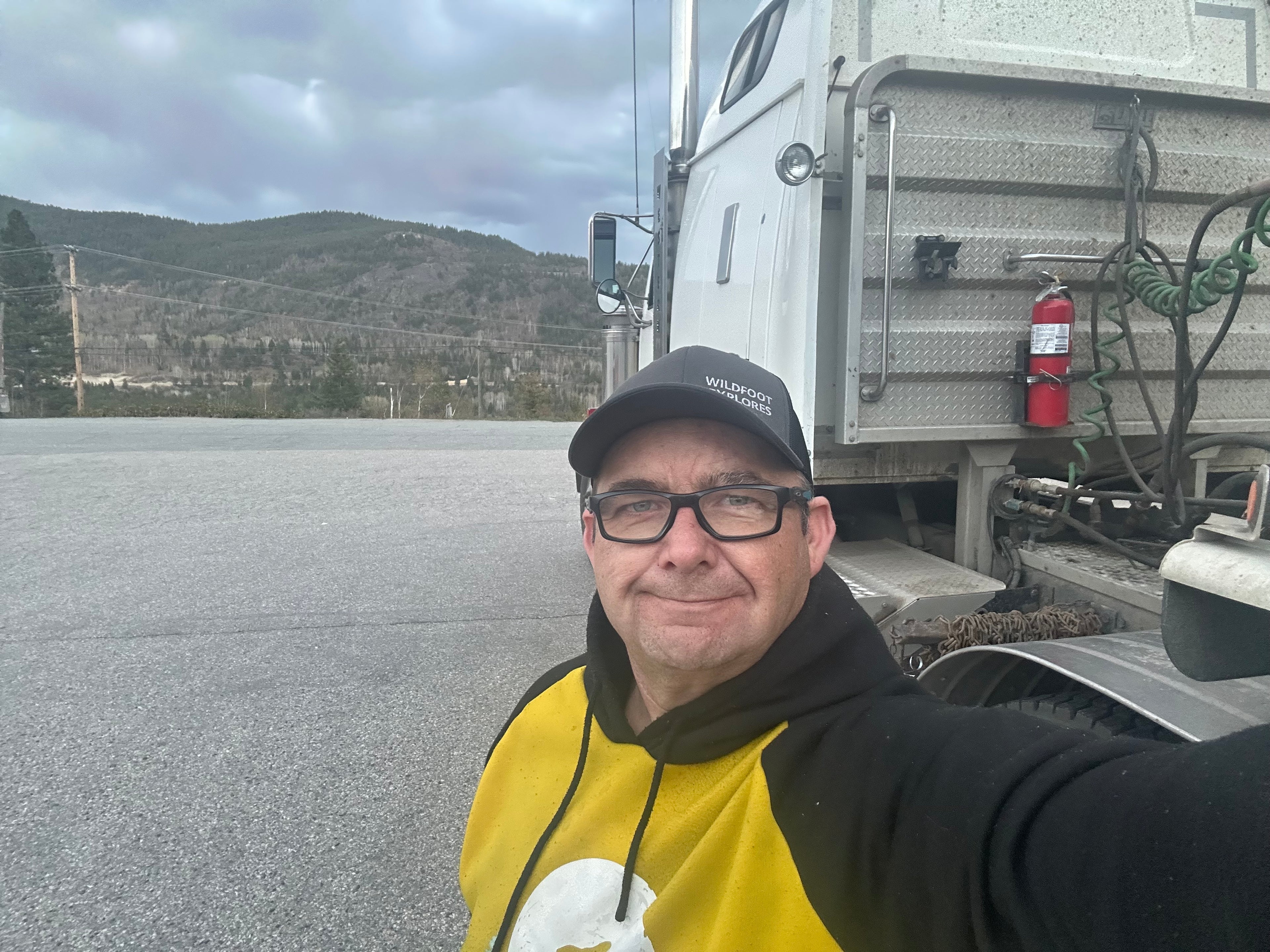 Wildfoot Explores Curved Bill Trucker Cap
